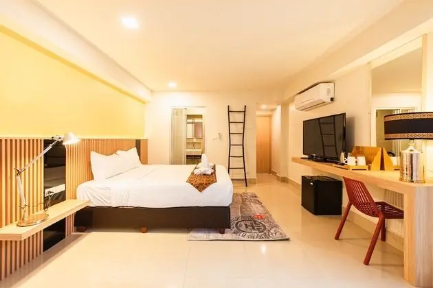 Deluxe Room (Non-smoking)