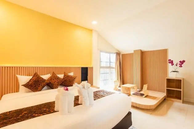 Golden Room (Non-smoking)