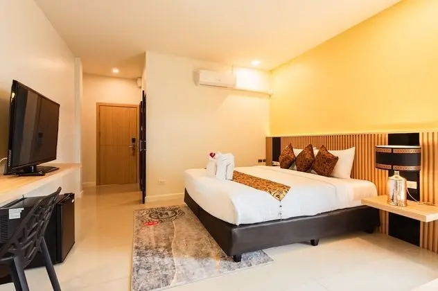 Golden Room (Non-smoking)