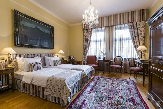 Deluxe Tek Büyük veya İki Ayrı Yataklı Oda