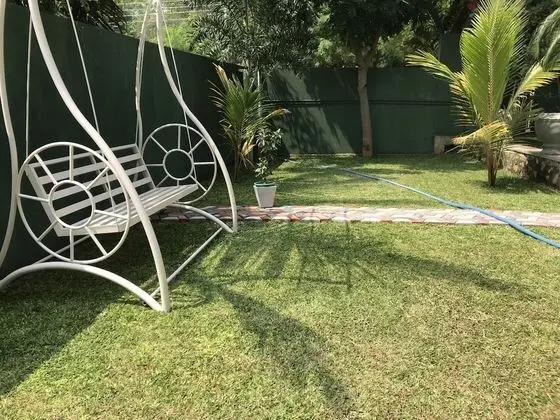 Luxury Tek Büyük Yataklı Oda, Bahçe Manzaralı