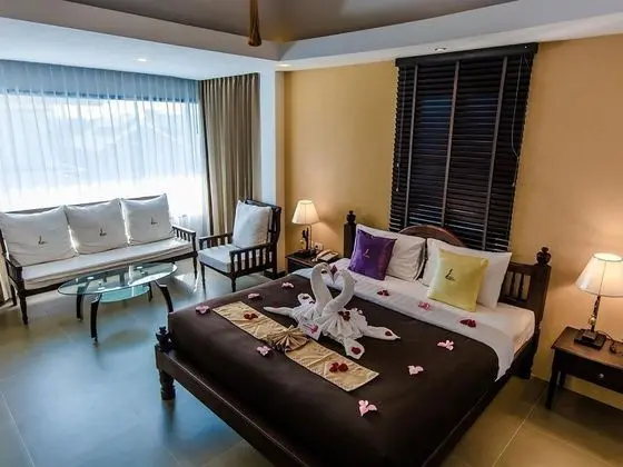 Deluxe Tek Büyük Yataklı Oda