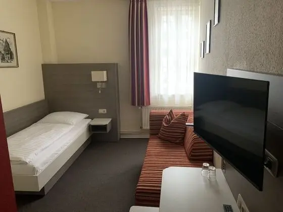 Basic Tek Kişilik Oda