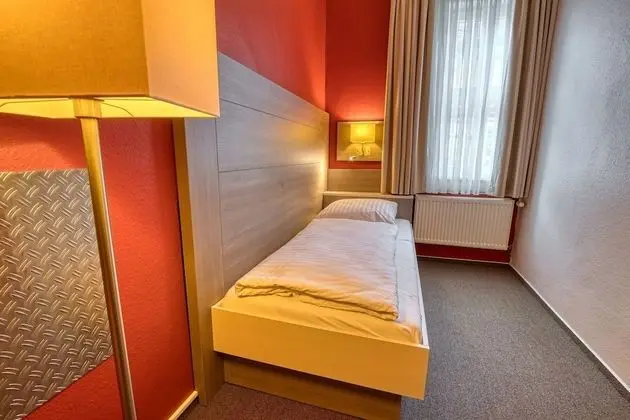 Basic Tek Kişilik Oda