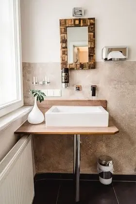 Tek Büyük Yataklı Oda, Özel Banyo