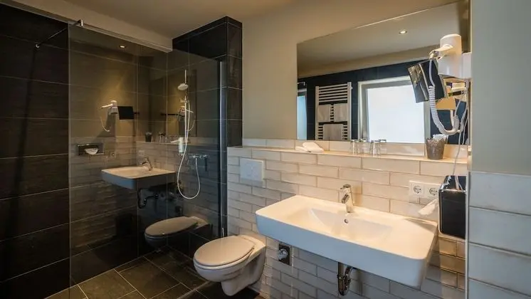 Comfort Büyük Yataklı Tek Kişilik Oda