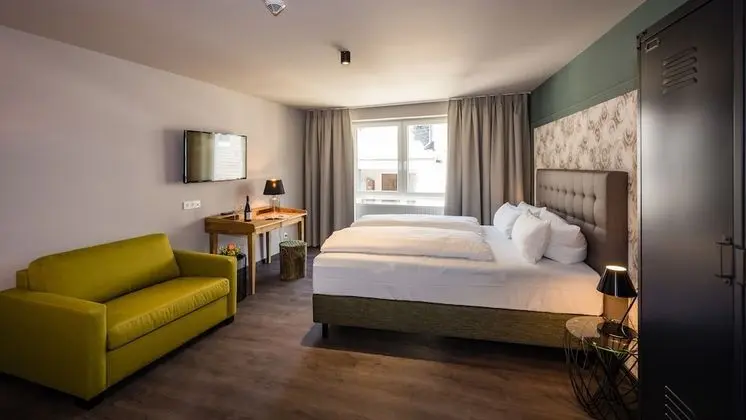 Comfort Tek Büyük Yataklı Oda