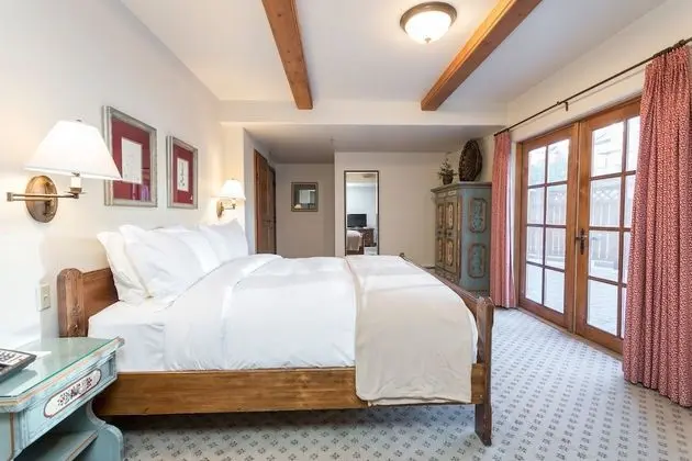 Inn Room