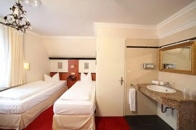 Economy Tek Büyük Yataklı Oda, 2 Tek Kişilik Yatak (Guest House Plönlein)