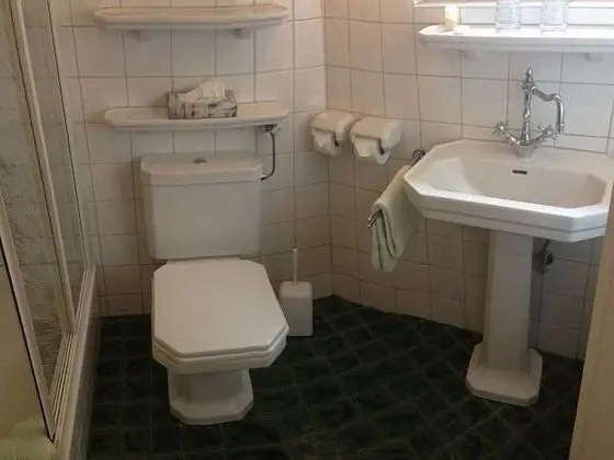 Tek Büyük Yataklı Oda, Özel Banyo