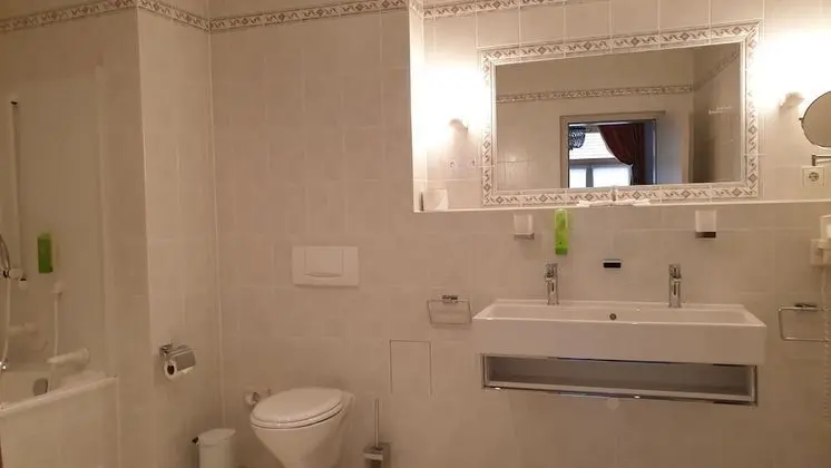 Superior Tek Büyük Yataklı Oda