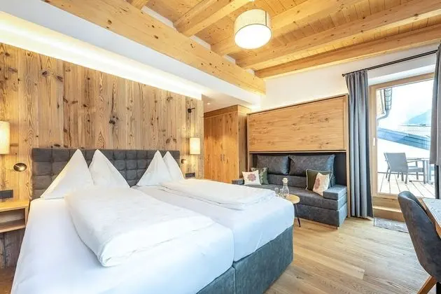 Standard Tek Büyük Yataklı Oda