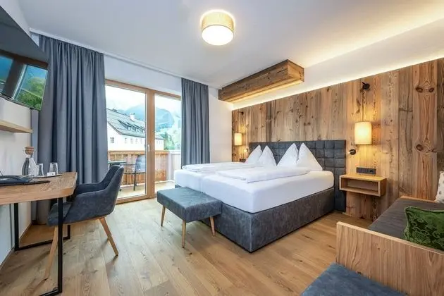 Standard Üç Kişilik Oda, Dağ Manzaralı