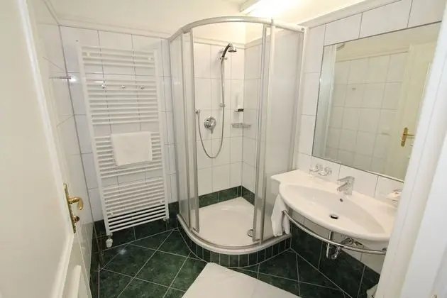 Standard Üç Kişilik Oda, Dağ Manzaralı