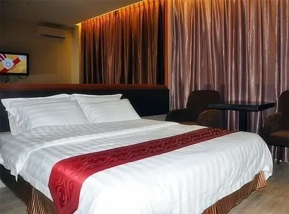 Deluxe Tek Büyük Yataklı Oda