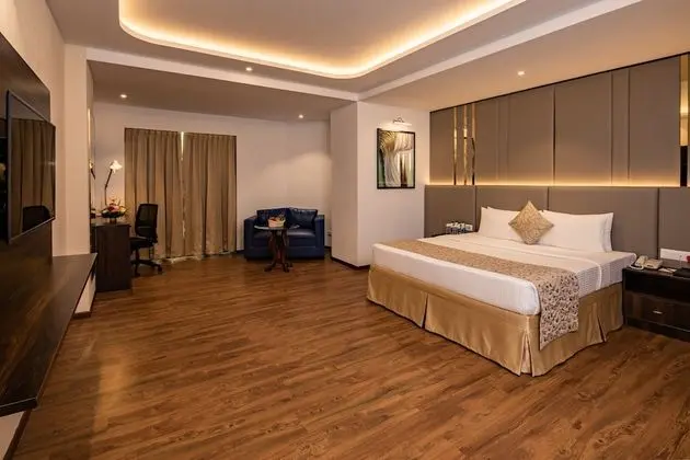 Club Tek Büyük veya İki Ayrı Yataklı Oda, Şehir Manzaralı