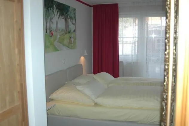 Double Room Gold