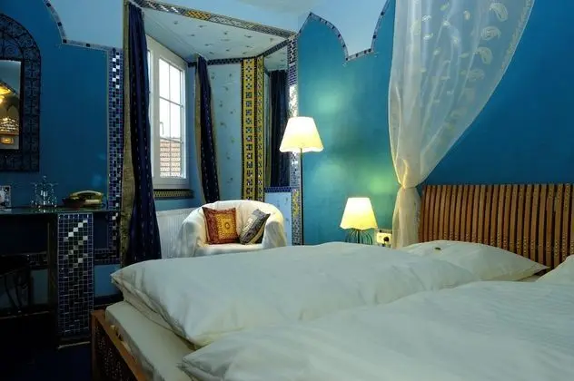 Double Room Gold