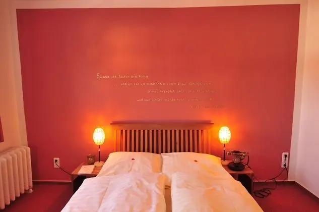 Double Room Gold