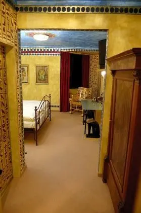 Double Room Gold