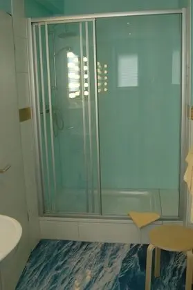 Double Room Gold