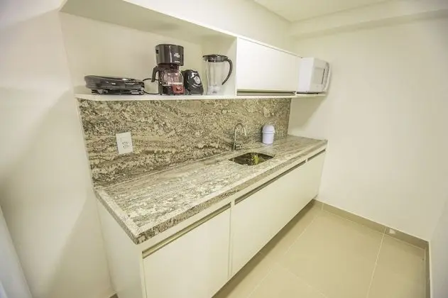 Suíte estúdio conforto, 1 quarto, Varanda coberta, VIsta para a piscina UH-323