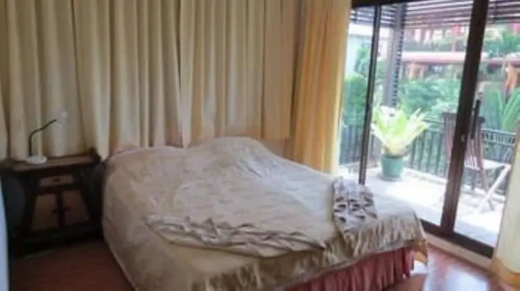 Tek Büyük Yataklı Oda, Balkon