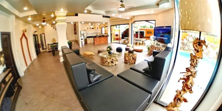 Luxury Villa
