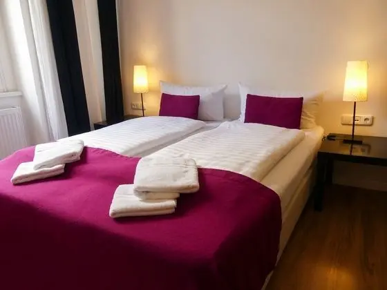 Tek Büyük Yataklı Oda, Sigara İçilmez