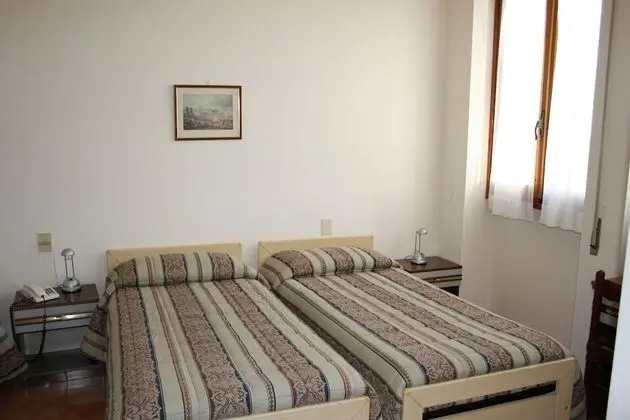 Dört Kişilik Oda