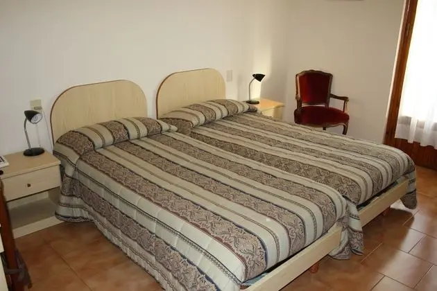 Standard Tek Büyük veya İki Ayrı Yataklı Oda