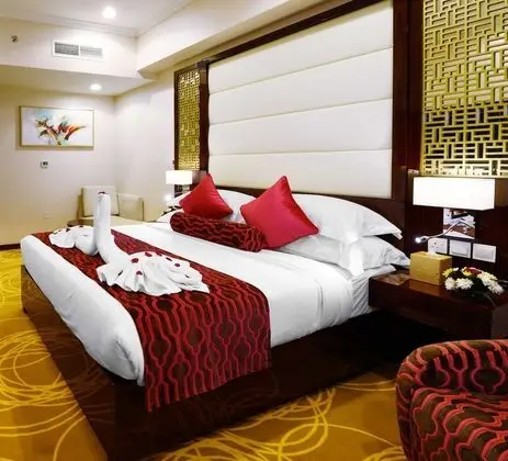 Luxury Oda