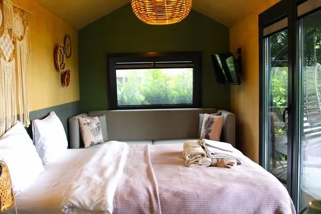 Junior Tiny House Queen Bed