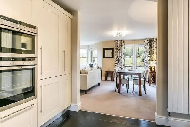 Apart Daire, Banyolu/Duşlu, Golf Manzaralı (Golf Apartment )