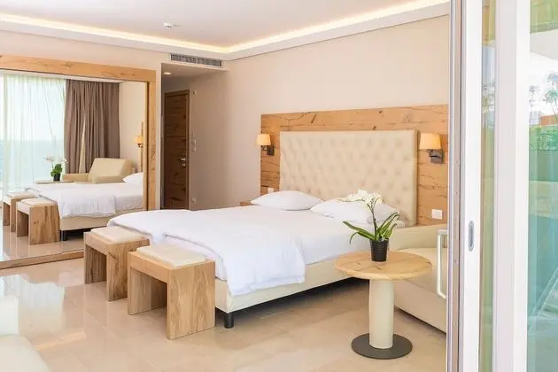 Süit, Kişiye Özel Havuzlu, Göl Manzaralı