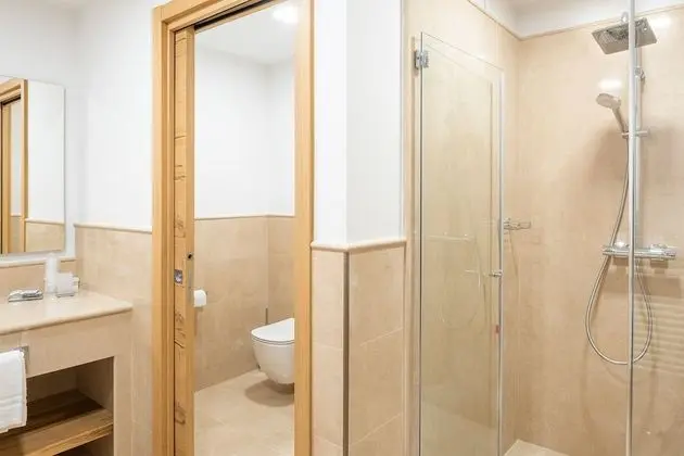 Süit, Kişiye Özel Havuzlu, Göl Manzaralı