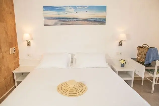 Standard Oda (1 adult)