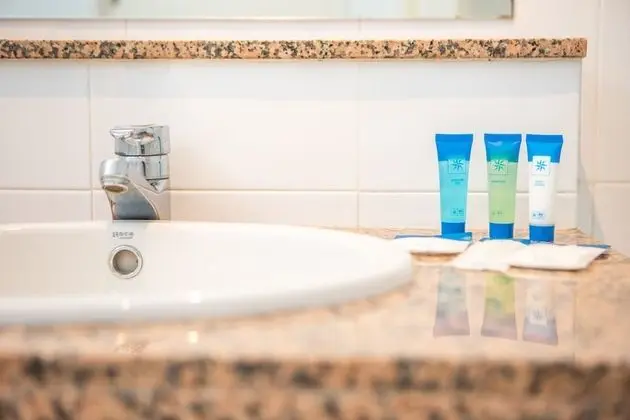 Standard Oda (2 adults)