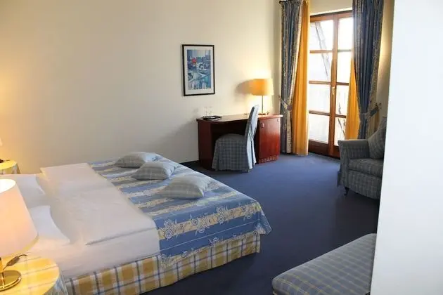 Standard Tek Büyük Yataklı Oda