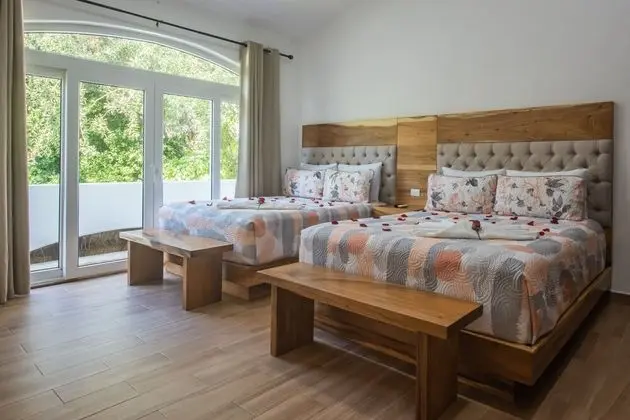 Villa, 4 Yatak Odası, Balkon