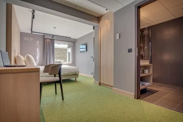 Comfort Tek Büyük veya İki Ayrı Yataklı Oda