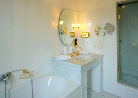 Süit, Göl Manzaralı