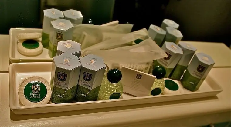 Büyük Yataklı Tek Kişilik Oda