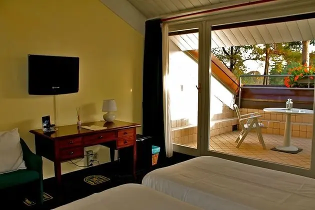 Tek Büyük veya İki Ayrı Yataklı Oda