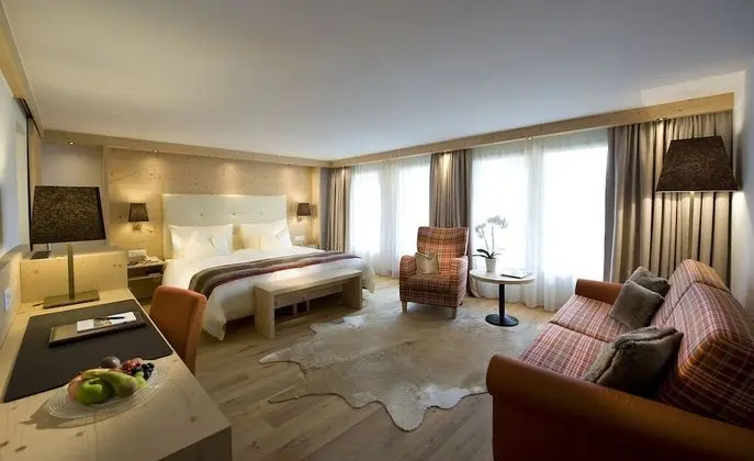 Junior Süit, Balkon, Dağ Manzaralı