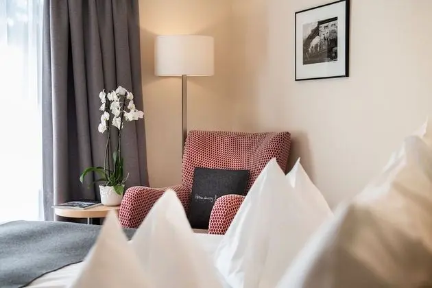 Tek Büyük Yataklı Oda, Balkon (Golfino)