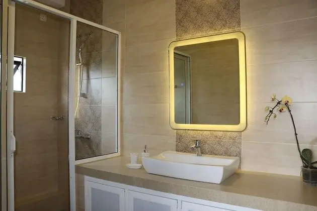 Comfort Tek Büyük Yataklı Oda, 1 Büyük (Queen) Boy Yatak, Engellilere Uygun, Özel Banyo