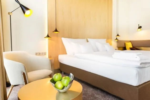 Deluxe Üç Kişilik Oda