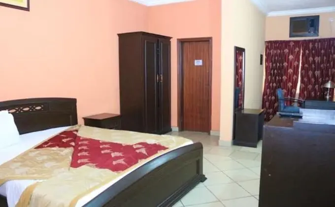 Deluxe Oda, 1 Çift Kişilik Yatak, Sigara İçilmez