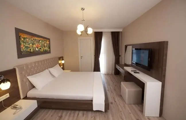 Deluxe Tek Büyük Yataklı Oda, 2 Yatak Odası, Mutfak